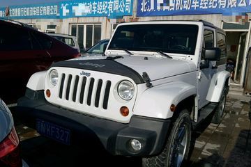 三十萬預算，買什么越野車最好？